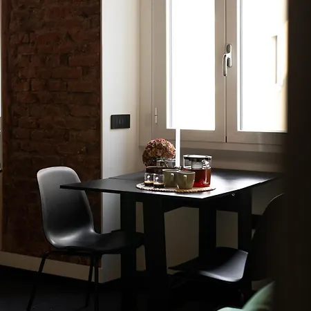 Prime Collection Centro Apartment Milan